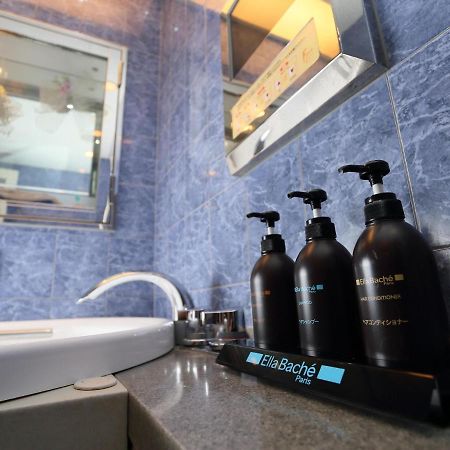 Hotel Fine Garden Umeda (Adults Only) Осака Екстериор снимка