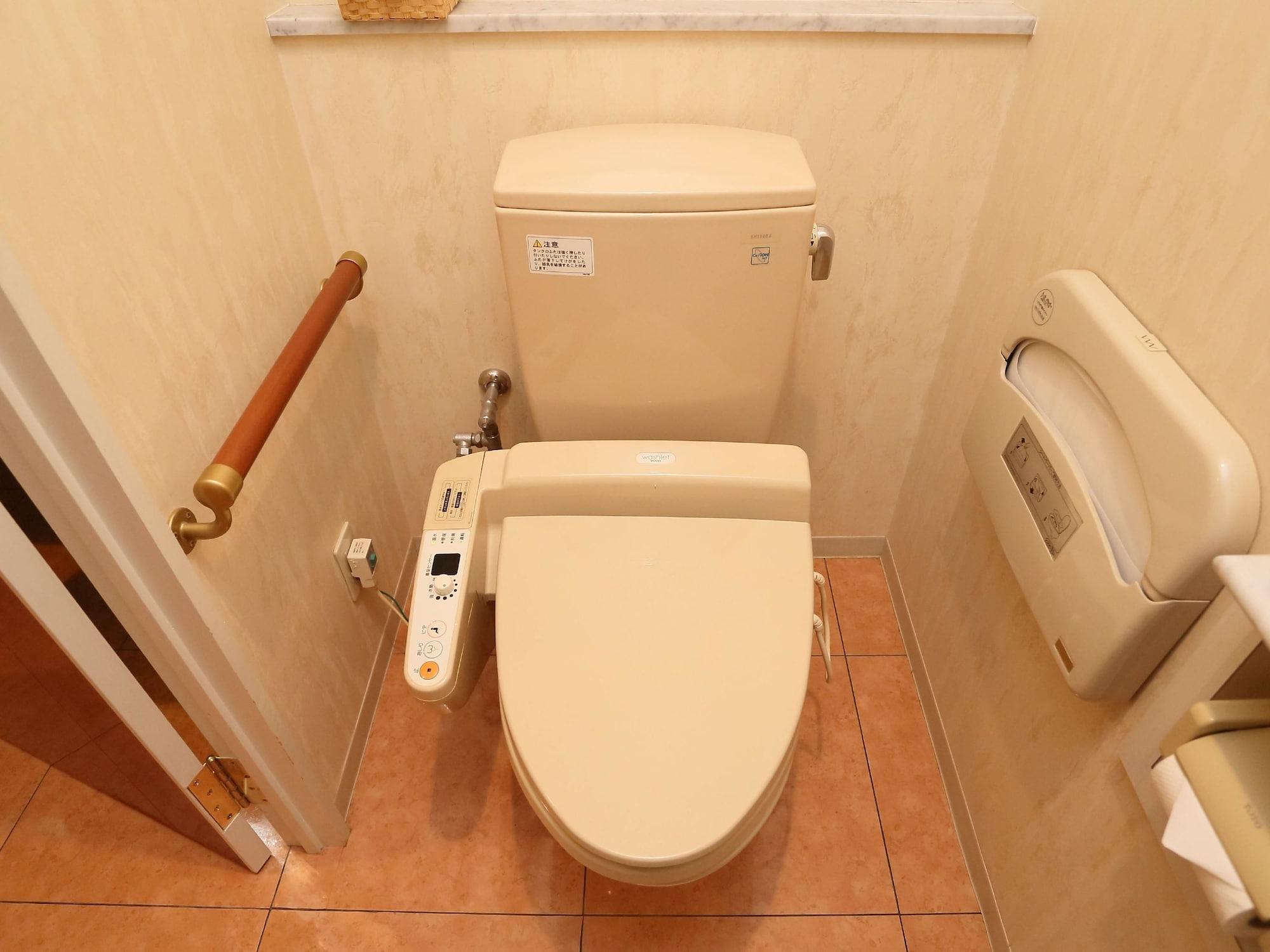 Hotel Fine Garden Umeda (Adults Only) Осака Екстериор снимка