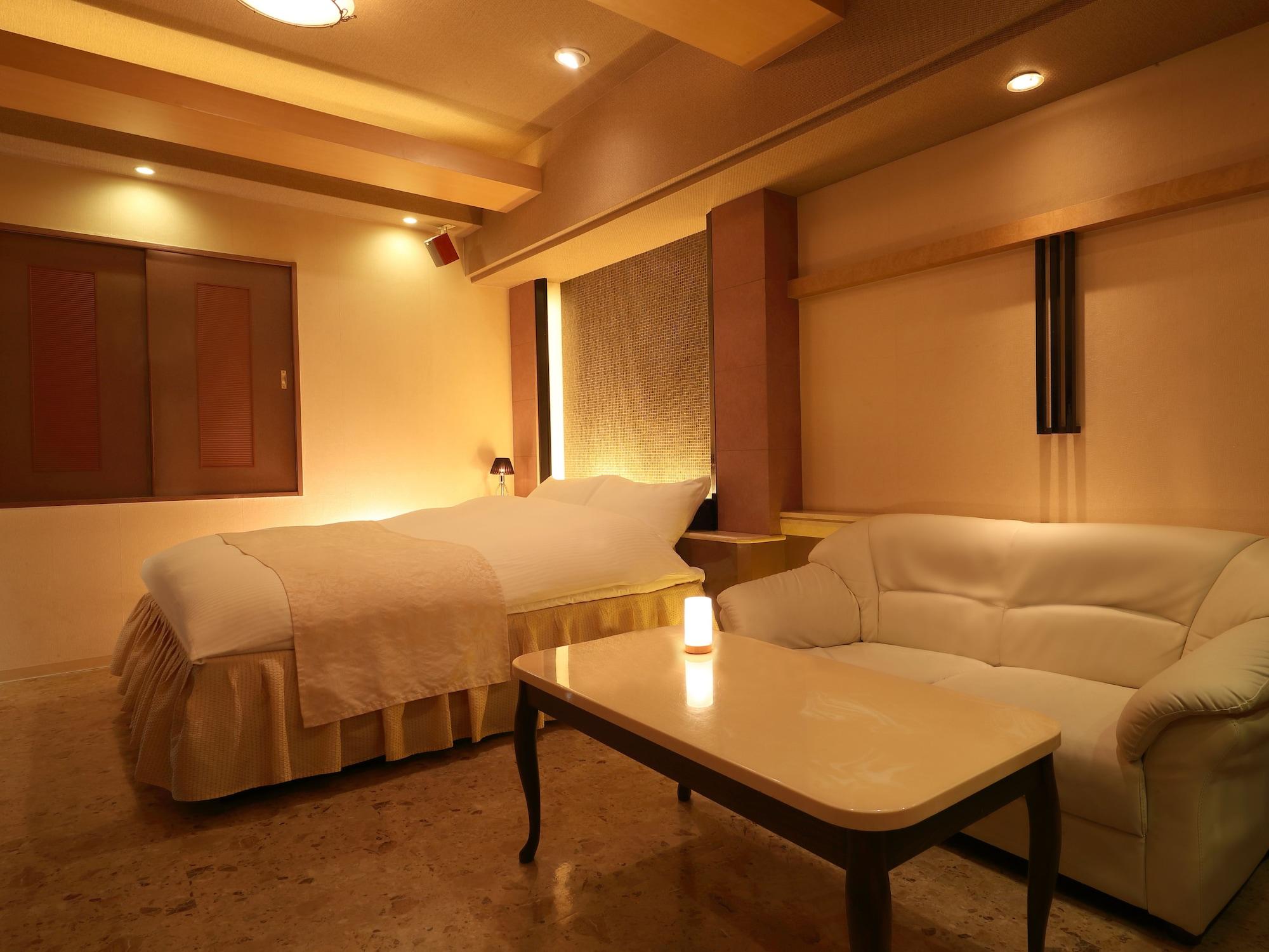 Hotel Fine Garden Umeda (Adults Only) Осака Екстериор снимка